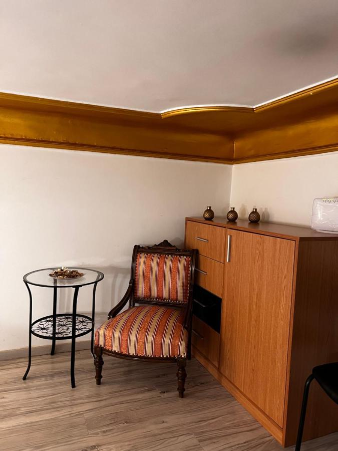 Walkway Apartment Deluxe Budapest Eksteriør bilde