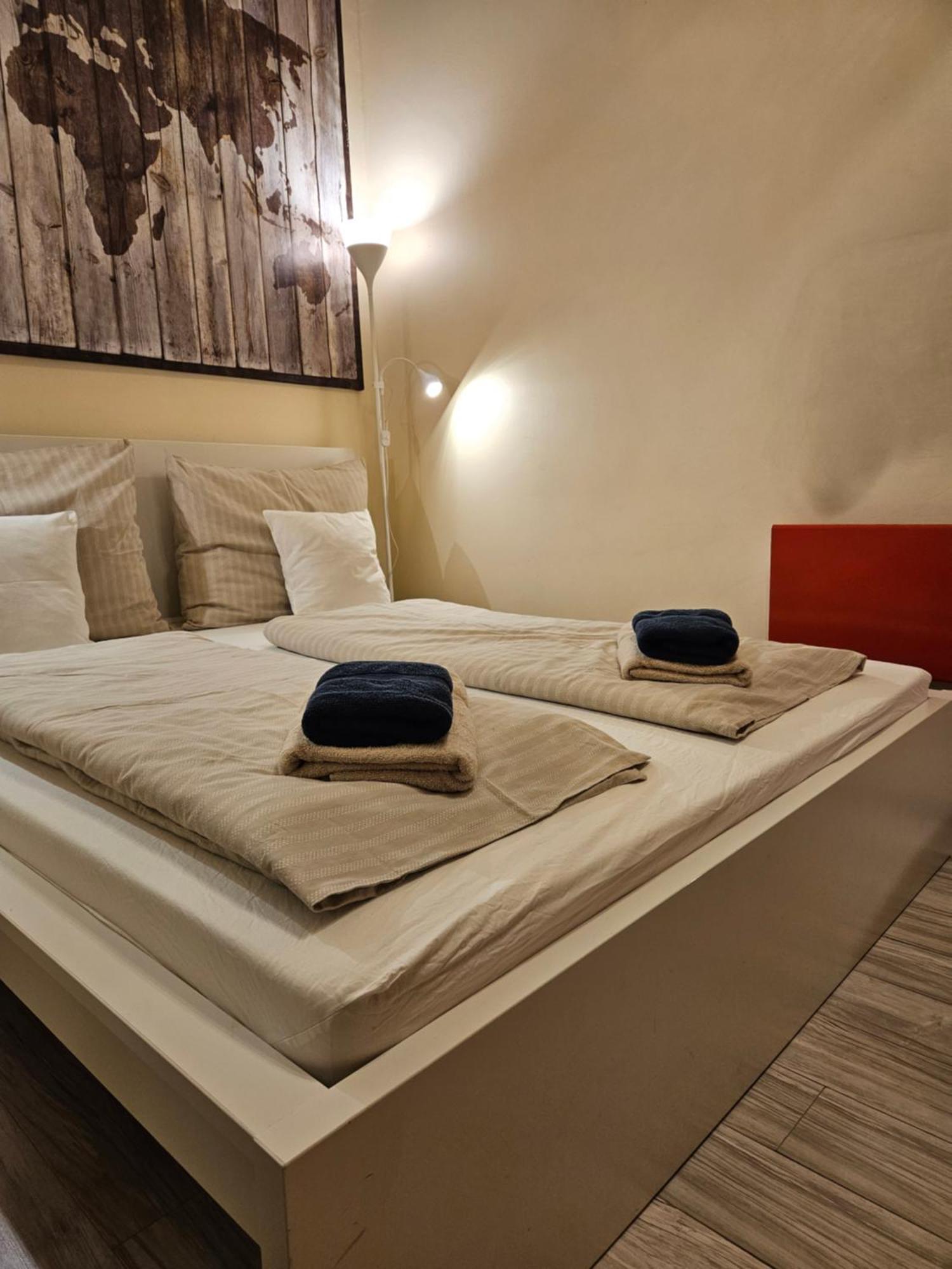 Walkway Apartment Deluxe Budapest Eksteriør bilde