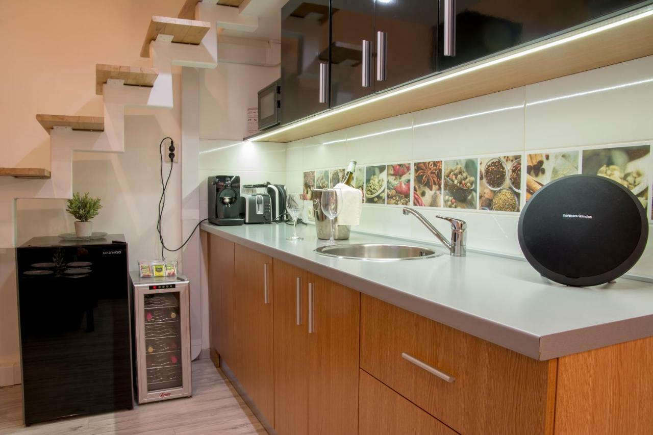 Walkway Apartment Deluxe Budapest Eksteriør bilde